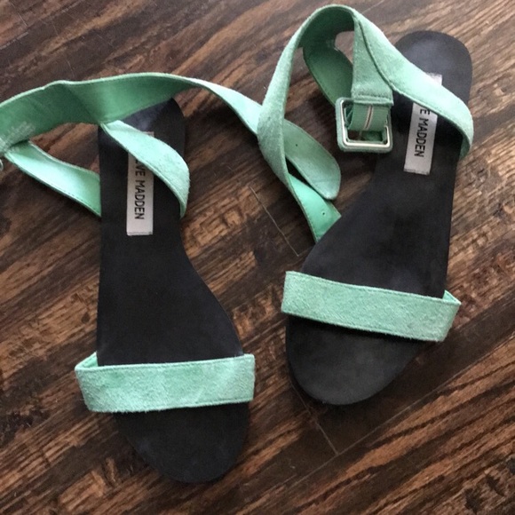 seafoam green sandals - Picture 2 of 4